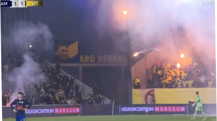 Kekacauan di Stadion: Laga SC Cambuur vs Vitesse Berakhir dengan Kericuhan
