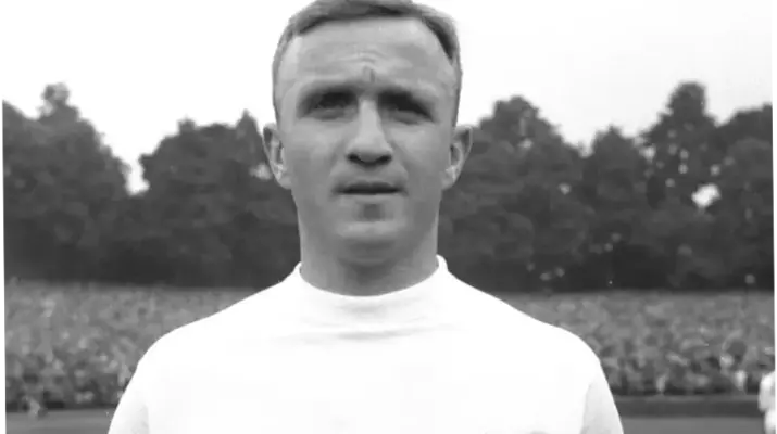 Legenda Real Madrid Jose Emilio Santamaria Meninggal Dunia pada Usia 96 Tahun