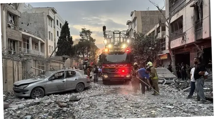 Perang di Iran: Bagaimana Konflik Membelah Keluarga