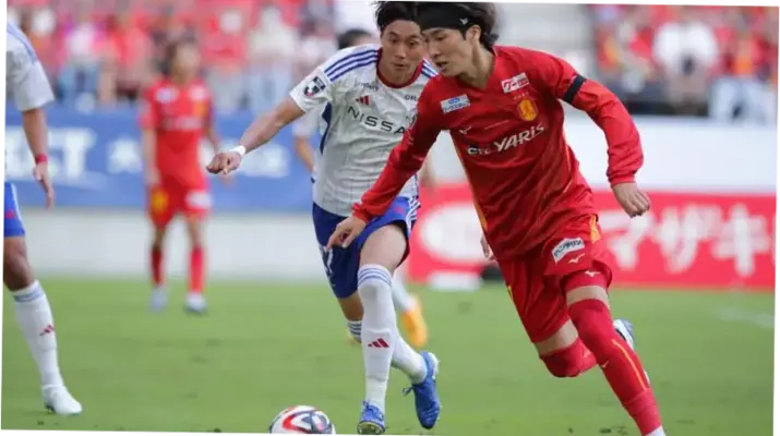 Pertarungan Sengit di J1 League: Shimizu S-Pulse vs Nagoya Grampus
