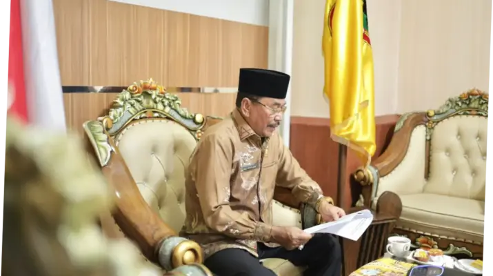 Supian HK: Peran Penting dalam Pemberantasan Uang Palsu dan Pengembangan Infrastruktur