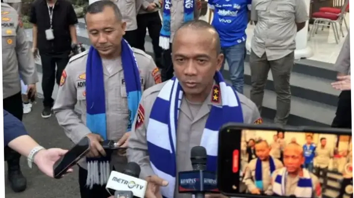 Bobotoh Rayakan Kemenangan Persib Bandung Atas Persija dengan Penuh Semangat