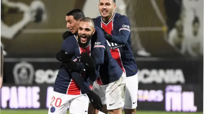 Layvin Kurzawa: Dari PSG ke Persib Bandung, Kisah Pemain Asing yang Membuat Gelombang di Indonesia