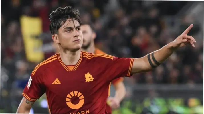 Paulo Dybala: Batal ke MU, Pilih Bertahan di AS Roma?