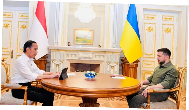 Presiden Zelensky: Antara Pujian dan Kontroversi