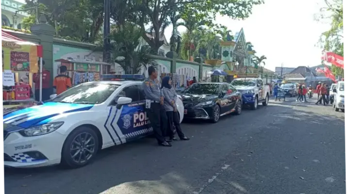 Pengamanan dan Pengaturan Lalu Lintas: Upaya Meningkatkan Keselamatan Jalan